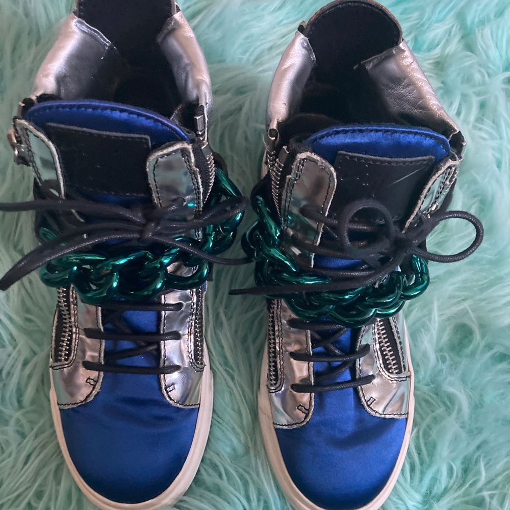 Guisseppe Zanotti Sneakers 💙🤍🖤👟